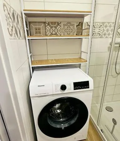 L'oiseau Bleu Apartment